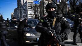 Ukrainian cops scour nightclubs for draft dodgers