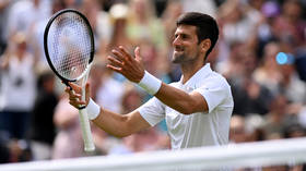 Flawless Djokovic cruises into Wimbledon third round