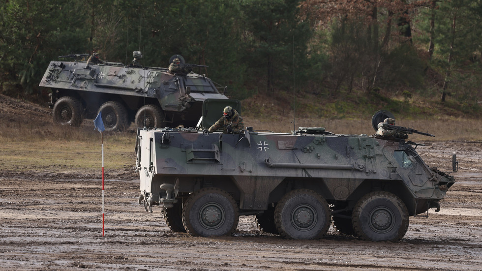 Germany refuses to ‘plunder’ military for Ukraine — RT World Information