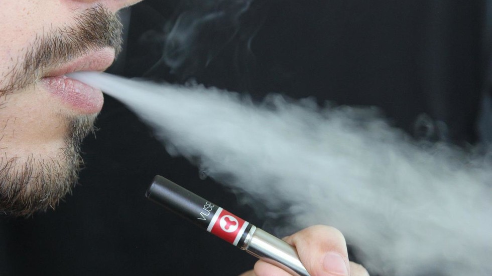 Disposable vapes filling landfills with valuable steel – investigation — RT World Information