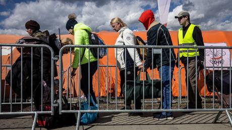 Ukrainian refugees on the Polish border. © AFP / Wojtek Radwanski
