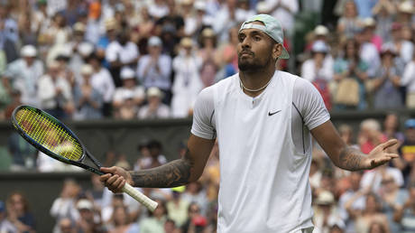 Kyrgios remains in contention at Wimbledon. © Visionhaus / Getty Images