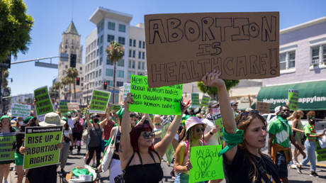 Heated debate in US Senate erupts over abortion rights for males
