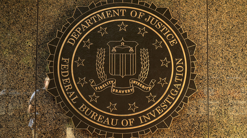 FBI chief warns of ‘spectacular’ terrorist assaults — RT World Information