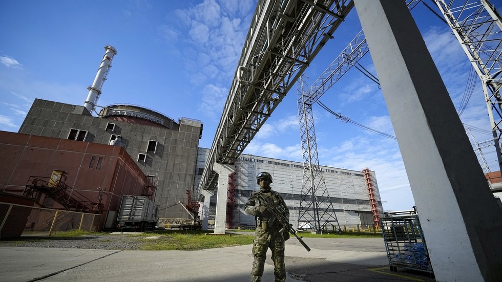 Zelensky wants Russia sanctioned for ‘nuclear terror’