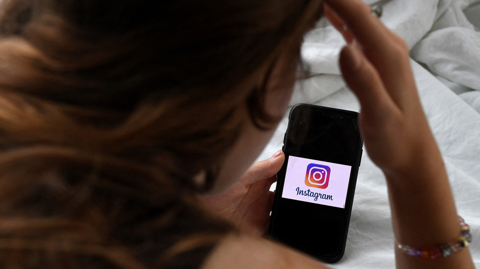 Instagram and Fb apps monitor shopping habits with out consent – researcher — RT World Information