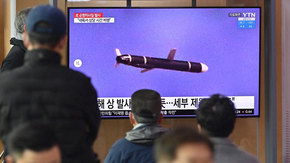 North Korea fires two cruise missiles – media — RT World Information