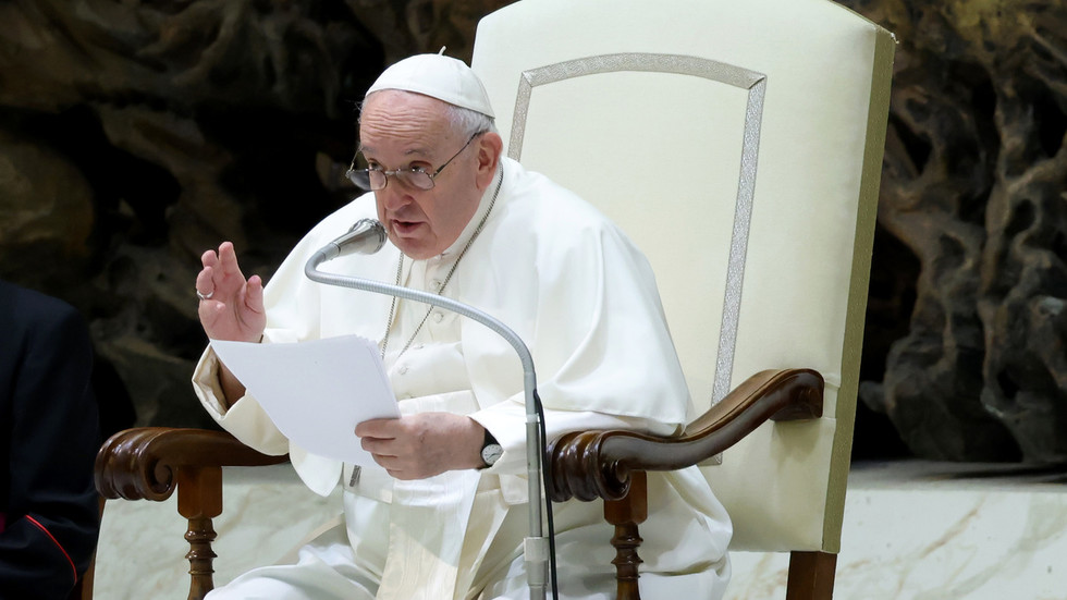 Pope condemns killing of Russian journalist