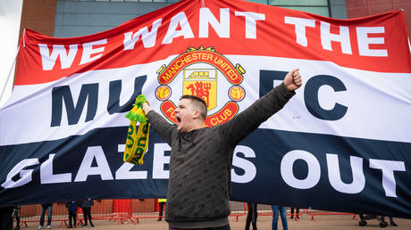 Man Utd fans fume over &lsquo;Epstein scandal links&rsquo; to potential investors