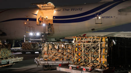 FILE PHOTO. Weapons arrive at Boryspil Airport near Kiev in January. ©Sean Gallup / Getty Images