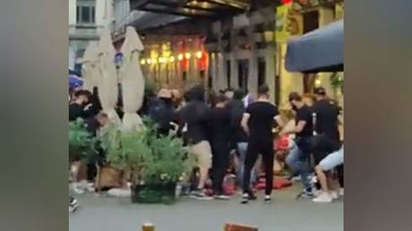 Football violence rocks European city (VIDEO)