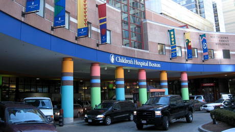 Children’s hospital CEO ‘won’t back down’ on controversial operations – leaked email