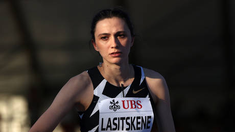 Lasitskene has been sidelined from competition like her compatriots. © Maja Hitij / Getty Images
