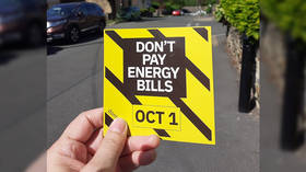 75.000 İngiliz, enerji faturalarını ödemeyi bırakma sözü verdi