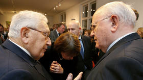 Kissinger déplore la vision insatisfaite de Gorbatchev