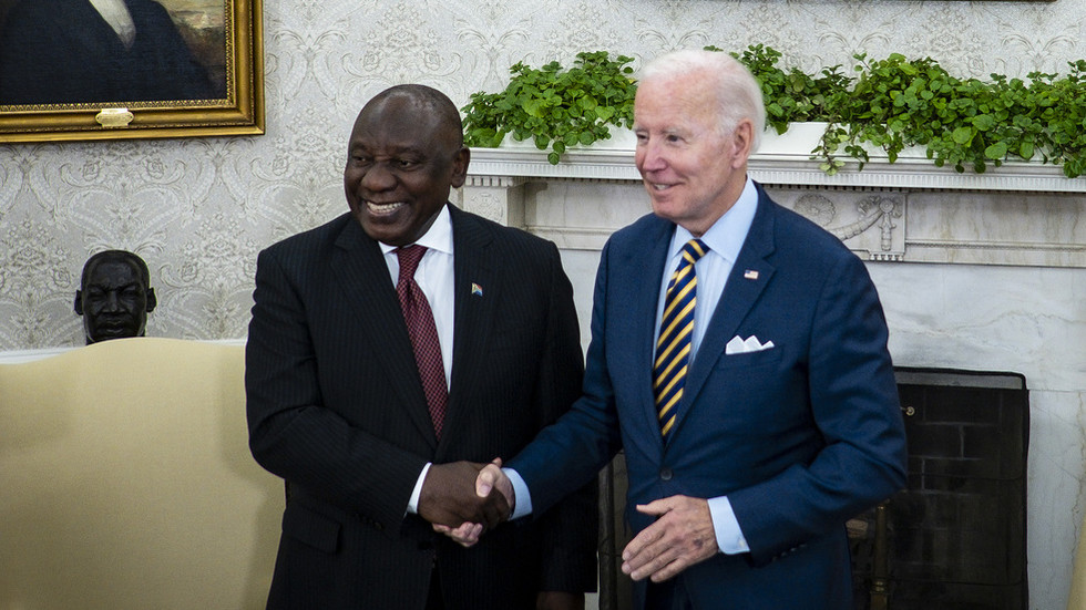 Biden admits he lied