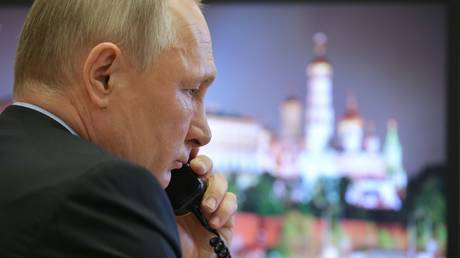 Кремль рассказал, читает ли Путин Telegram