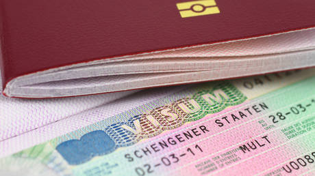European Commission backs harsher visa rules for Russians