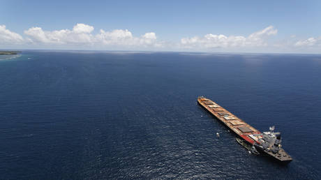 Russian oil flows to EU via hidden maritime routes – Nikkei
