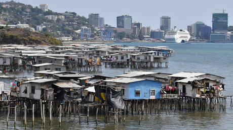 Powerful quake strikes Pacific nation