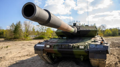FILE PHOTO: A German Army Leopard 2 A7V main battle tank stands on a training ground.