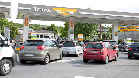 French gas stations running out of fuel amid union strike – media