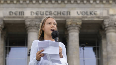 Greta Thunberg gives Germany permission to keep nuke plants running