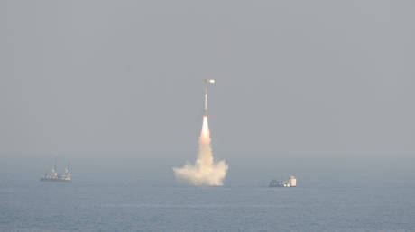 Indian nuclear sub test-fires missile