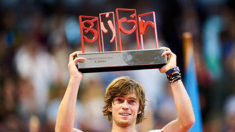 Rublev wins fourth title of 2022 (VIDEO)