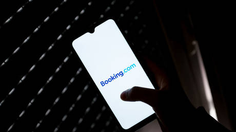 Booking.com faces antitrust probe