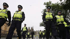 ‘Hundreds’ of police officers should be sacked – Scotland Yard