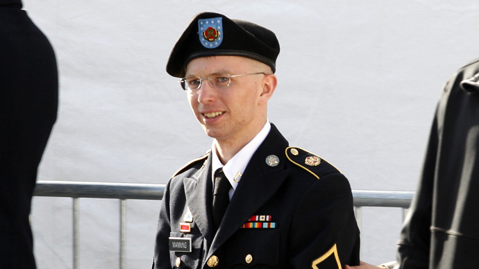 Int’l protests mark Bradley Manning’s 1,000 days in prison (PHOTOS)