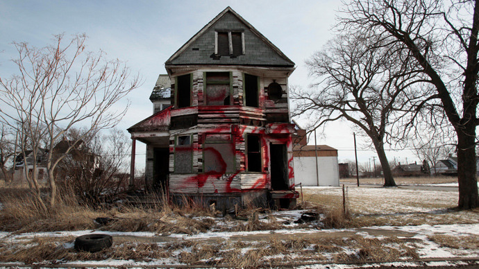 Detroit plunges into financial emergency