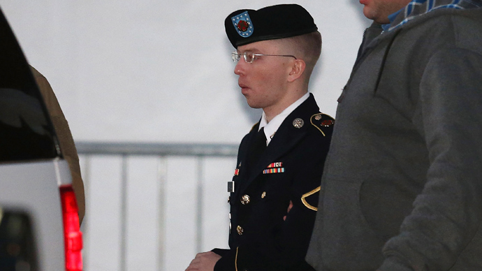 Pfc. Bradley E. Manning is escorted from a hearing in Fort Meade, Maryland (AFP Photo / Mark Wilson)