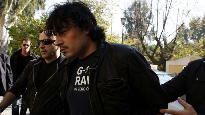 Third breakout attempt fails: Convict at Greek prison surrenders, releases hostages