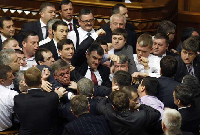 Ukrainian opposition and majority deputies fight on March 19, 2013 on whether to speak Ukrainian or Russian in the parliament in Kiev. (AFP Photo)
