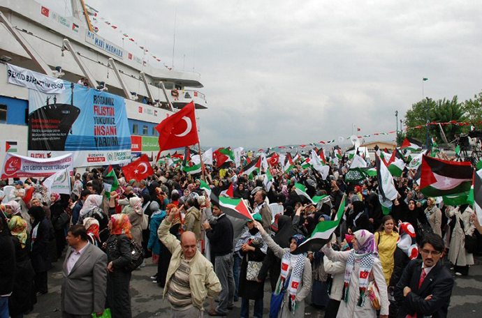 File picture shows an image taken from the Free Gaza Movement website on May 28, 2010 of people sending off the Turkish ship Mavi Marmara taking part in the "Freedom Flotilla" heading towards the Gaza Strip. (AFP Photo)