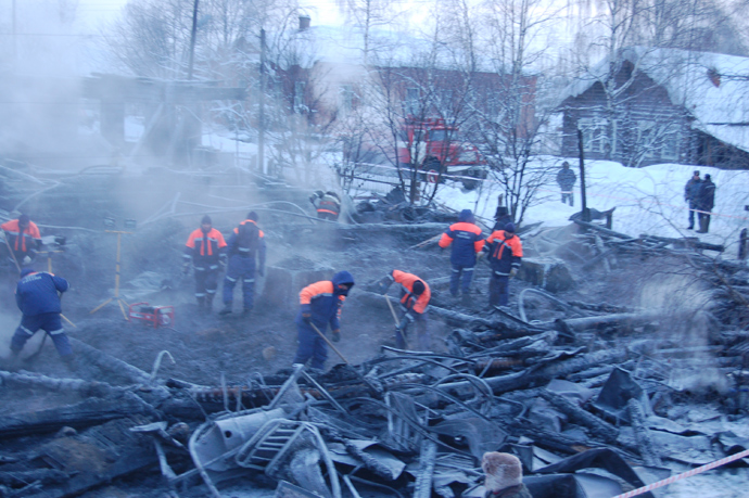 23 people died in a fire at a wooden care home in the village of Podyelsk, Republic of Komi (RIA Novosti)