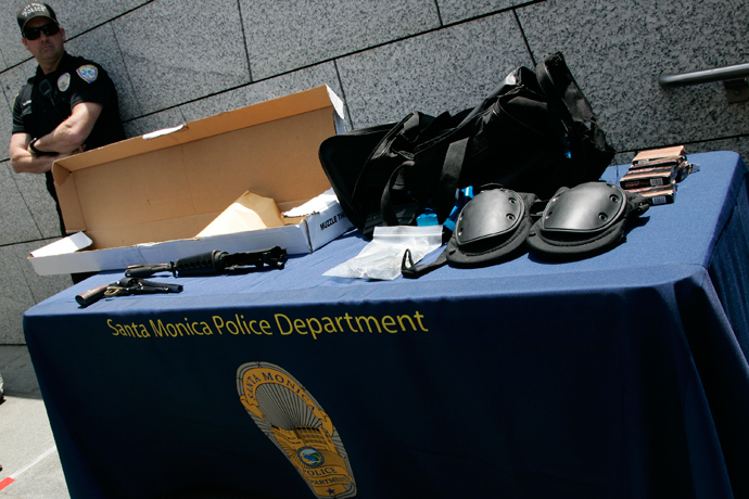 Weapons and gear used by the shooting suspect in Friday's crime spree is put on display for the media by the Santa Monica Police Department in Santa Monica, California, June 8, 2013 (Reuters / Jonathan Alcorn)