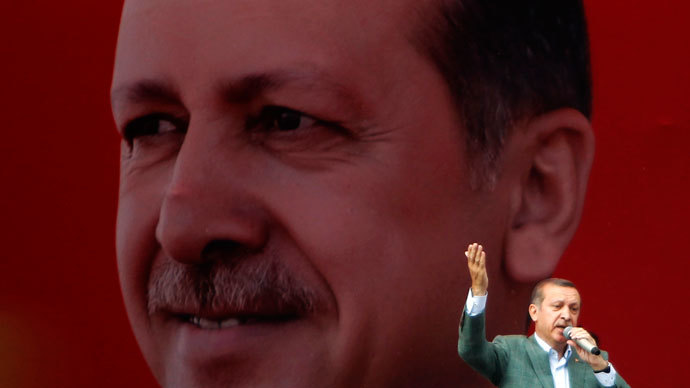 Turkey's Prime Minister Tayyip Erdogan speaks during a rally in Sincan June 15, 2013.(Reuters / Dado Ruvic)