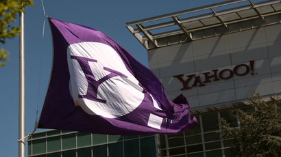 Defiant Yahoo clashes with FISA court, demands government unseals secret records
