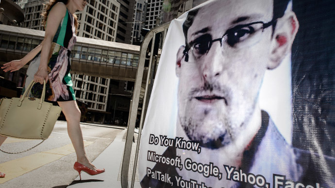 Snowden seeks asylum in Iceland through intermediary