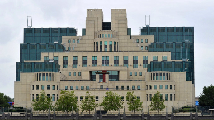 UK spy agencies get $154mn bonus amid sweeping cuts