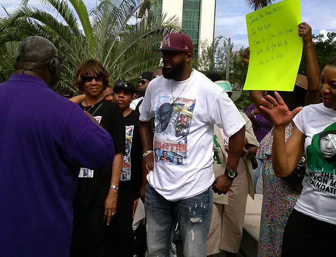 Trayvon's father, Tracy Martin (Image from twitter user@JoyceBryant4)