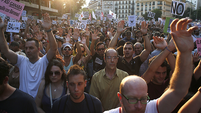 ‘Out with the Mafia!’ Mass anti-govt protests backed by Anonymous grip Spain (PHOTOS)