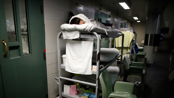 Inmates claim prison guards are retaliating against hunger-strikers in California