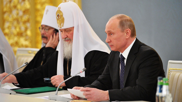 Putin urges international community to resist repressions against Christians