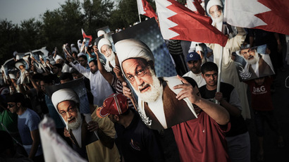 Bahraini govt ‘blocks’ activist from traveling home to Gulf kingdom