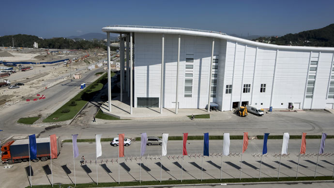 Completing construction of the main media center in the Olympic Park in Sochi.(RIA Novosti / Mihail Mokrushin)