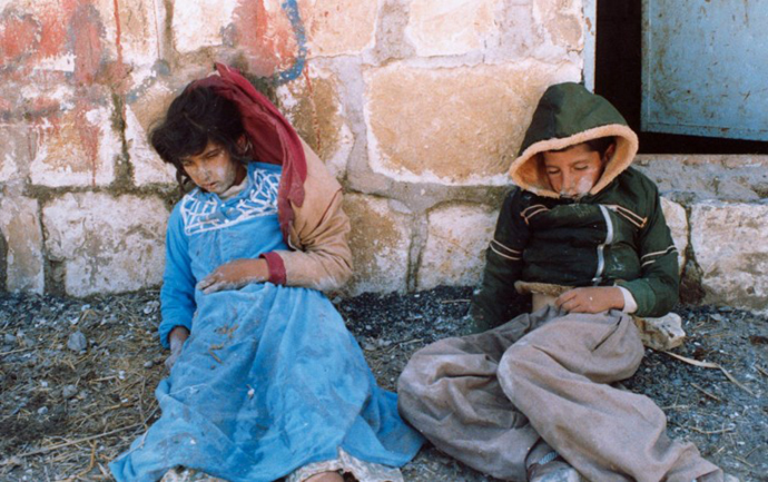 A handout picture dates March 16, 1988 and released by the Iranian official news agency IRNA shows two Kurdish children killed by an Iraqi chemical attack on the Kurdish city of Halabja in northeastern Iraq. (AFP Photo)